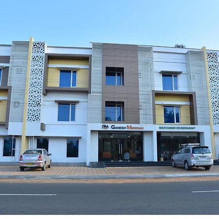 Ganesh Meridian Tiruppattur 外观 照片